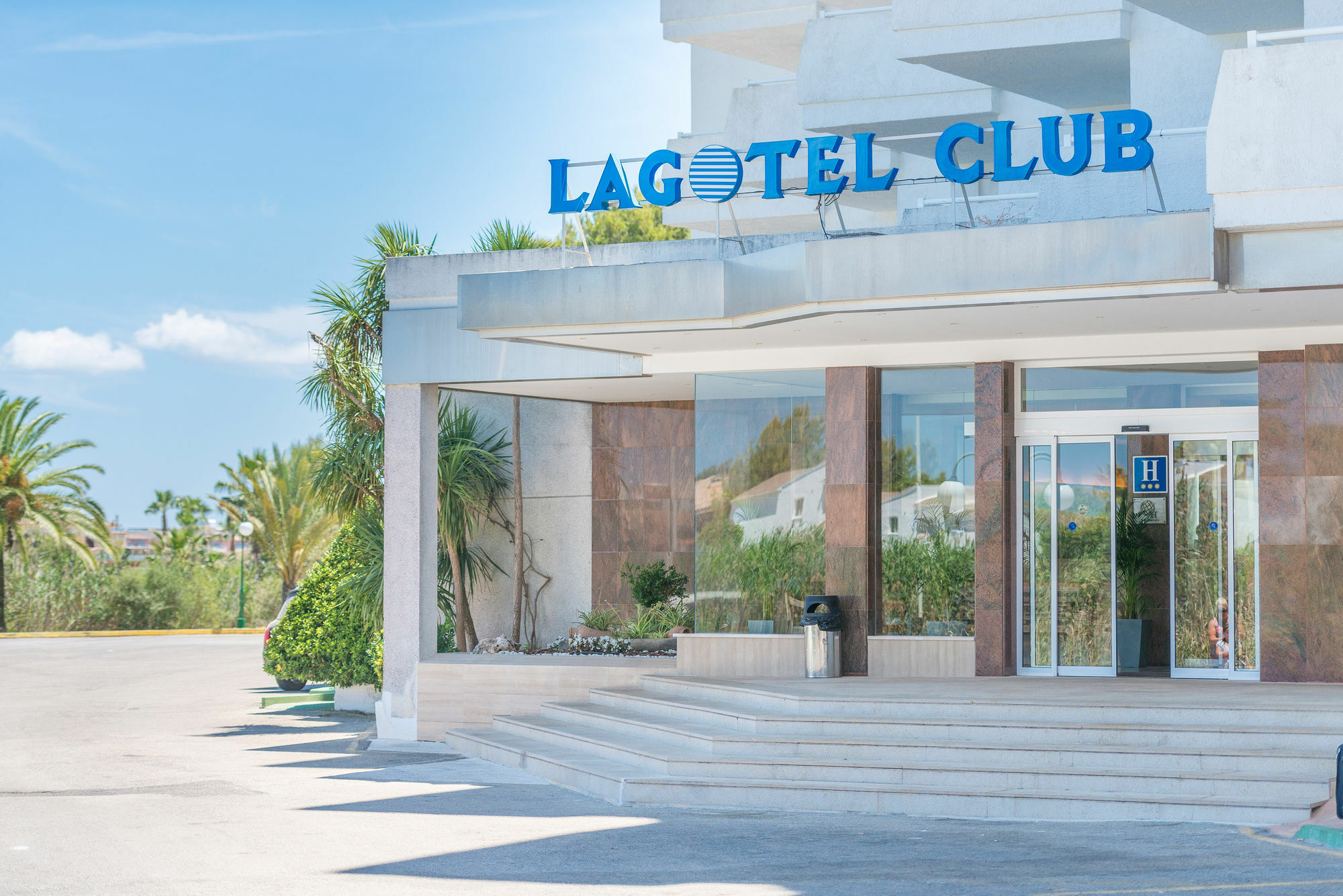 Eix Lagotel Holiday Resort Playa de Muro  Exteriör bild
